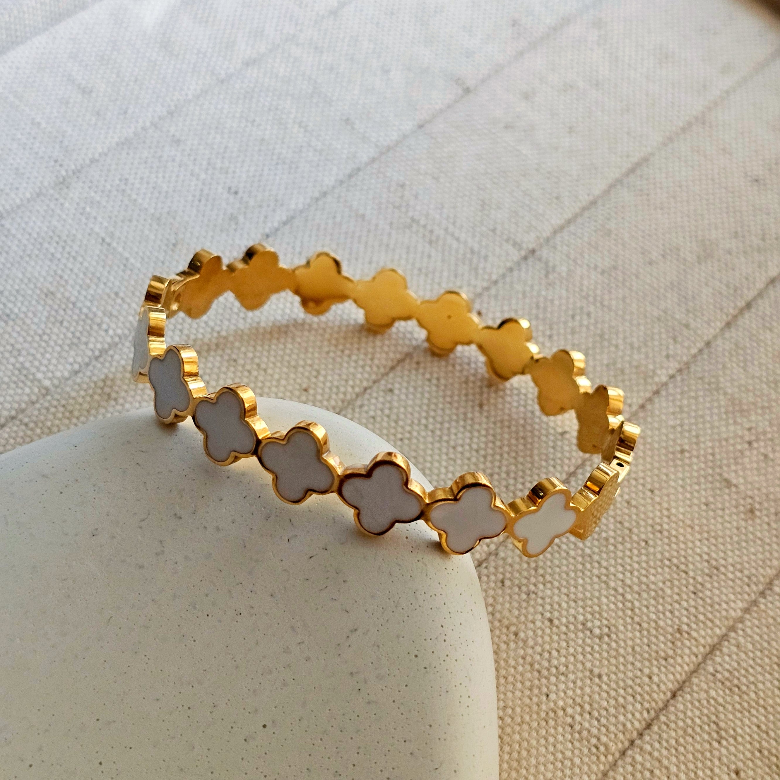 Amira Bangle Bracelet-2  taahirajewellery