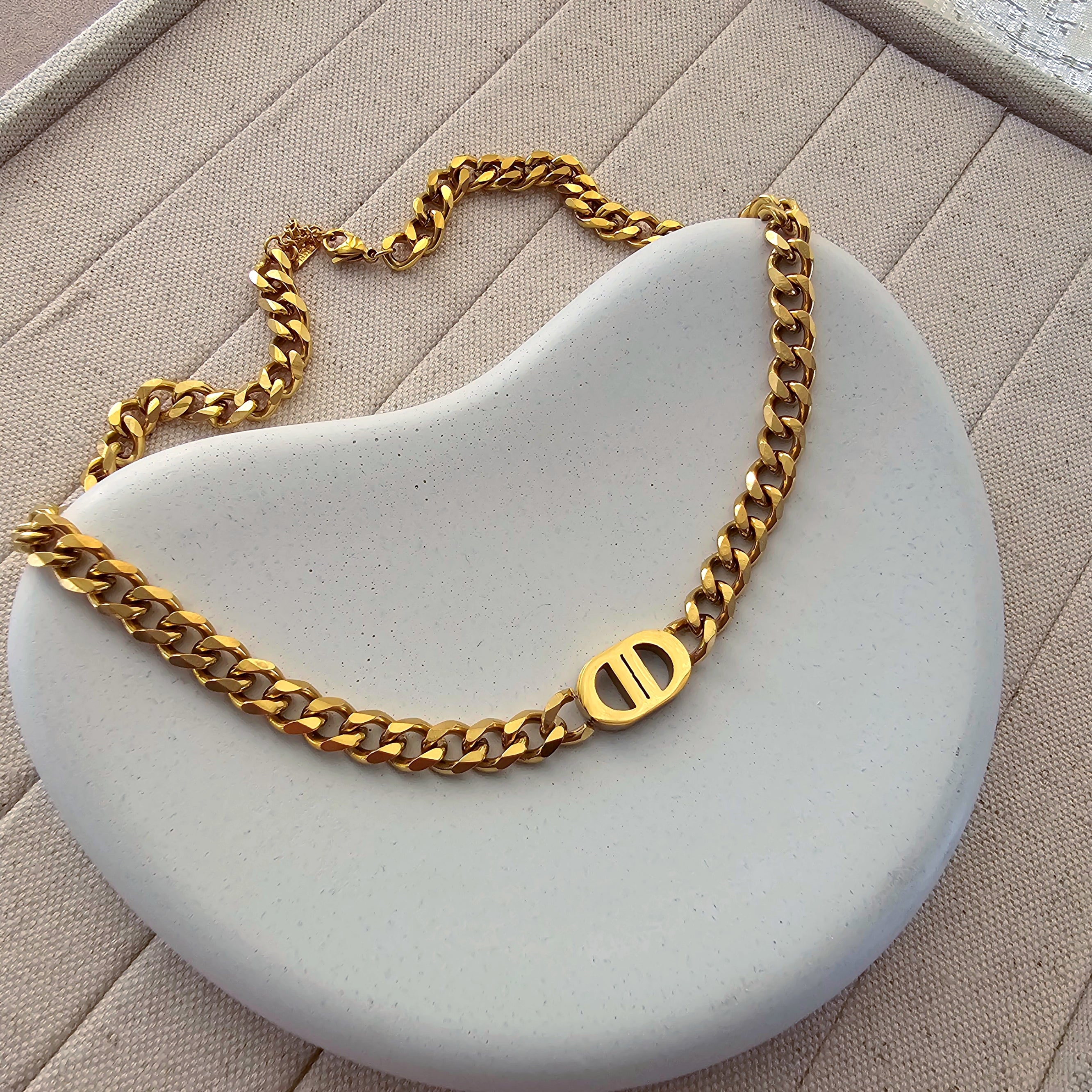 Luxury Designer Chain Necklace-1  taahirajewellery