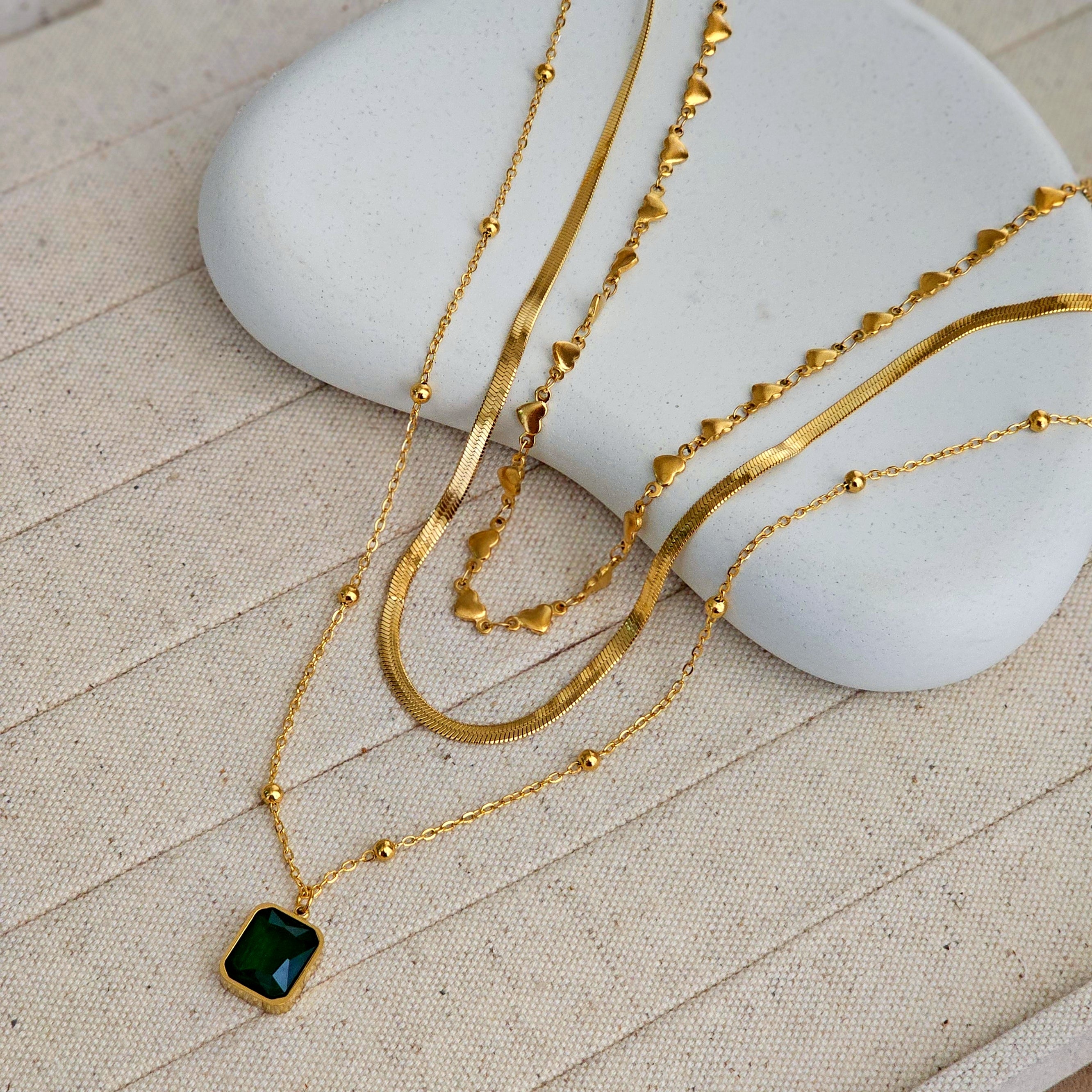 Trio Emerald Stud Necklace-1  taahirajewellery