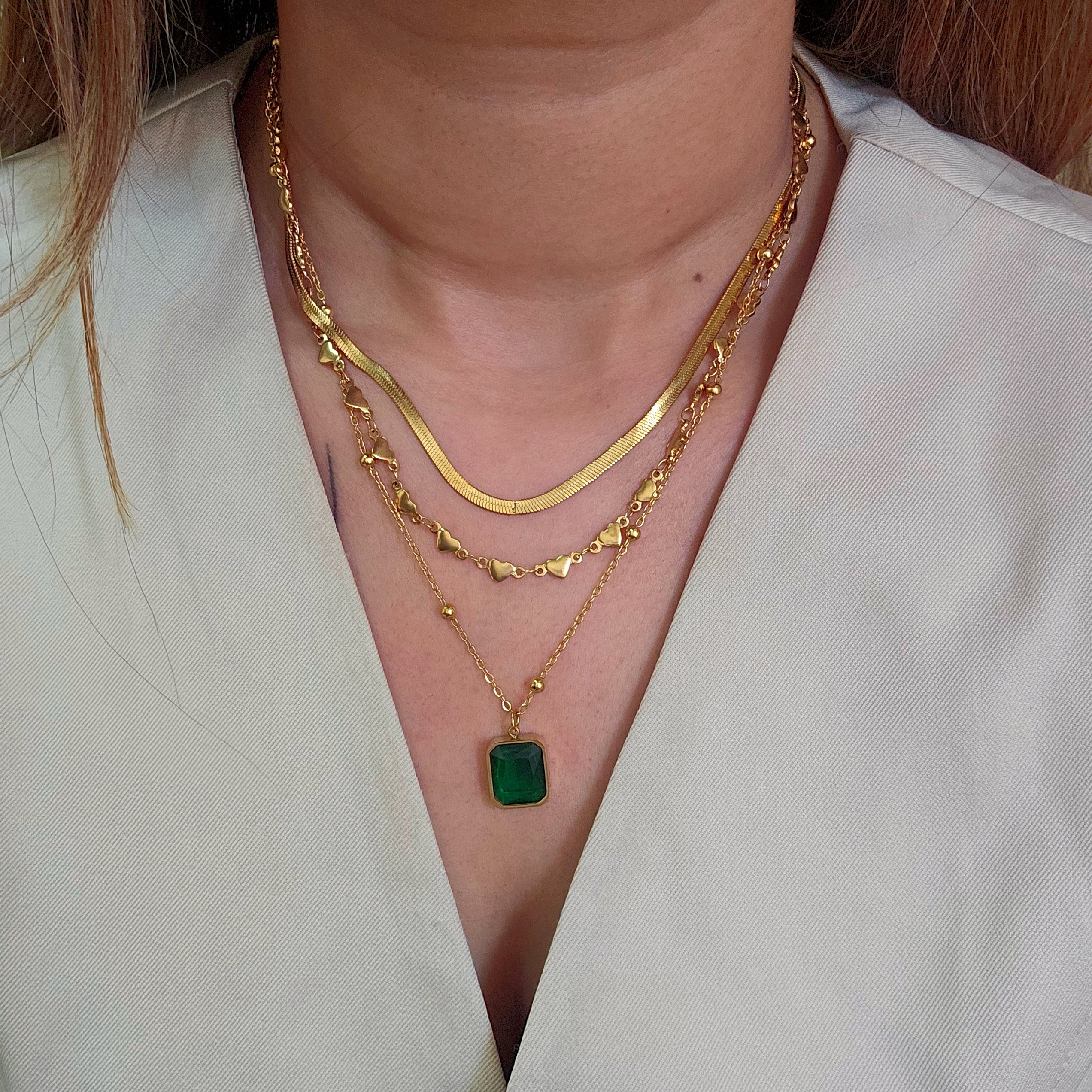Trio Emerald Stud Necklace-2  taahirajewellery
