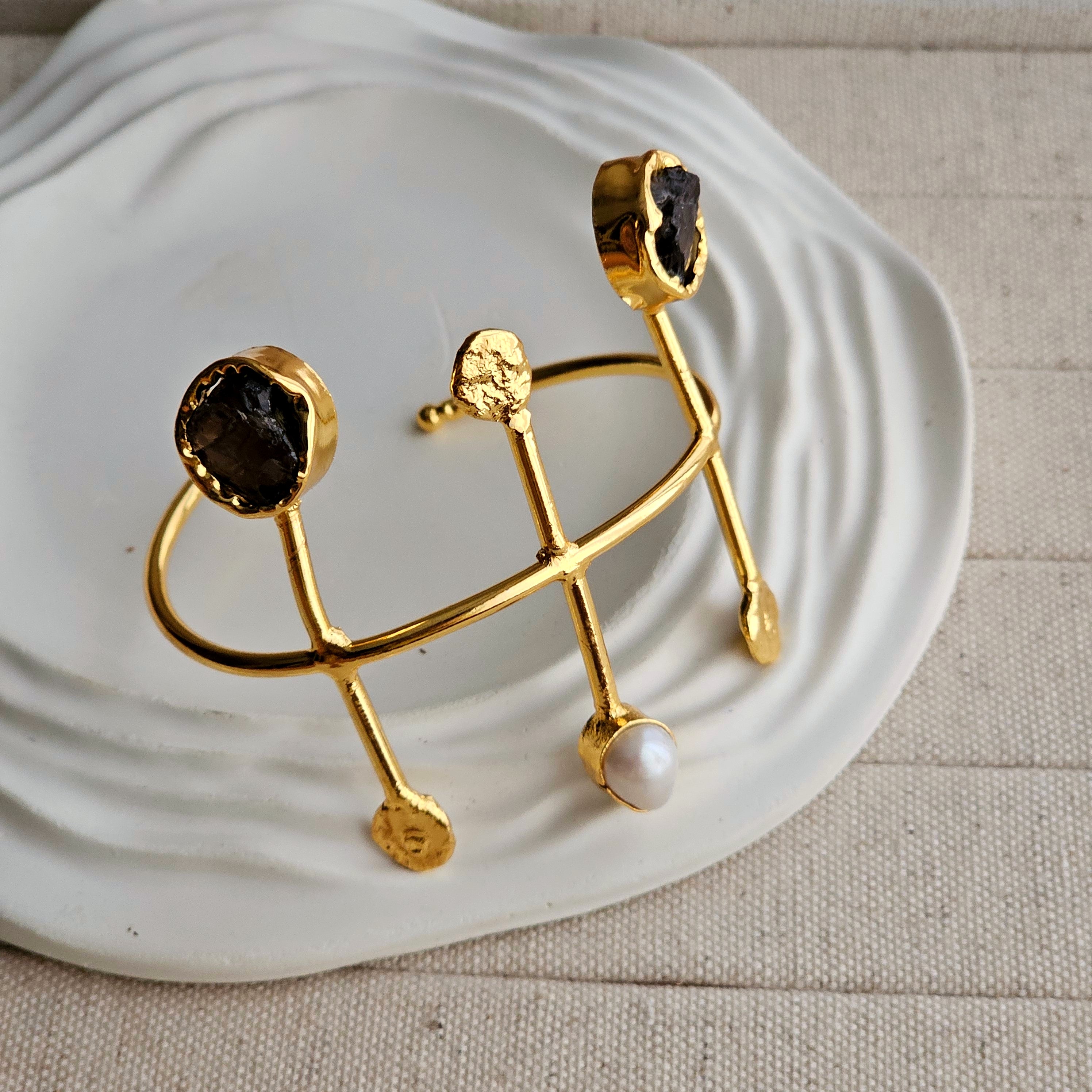 Freya Cuff Brass Bracelet-3 taahirajewellery