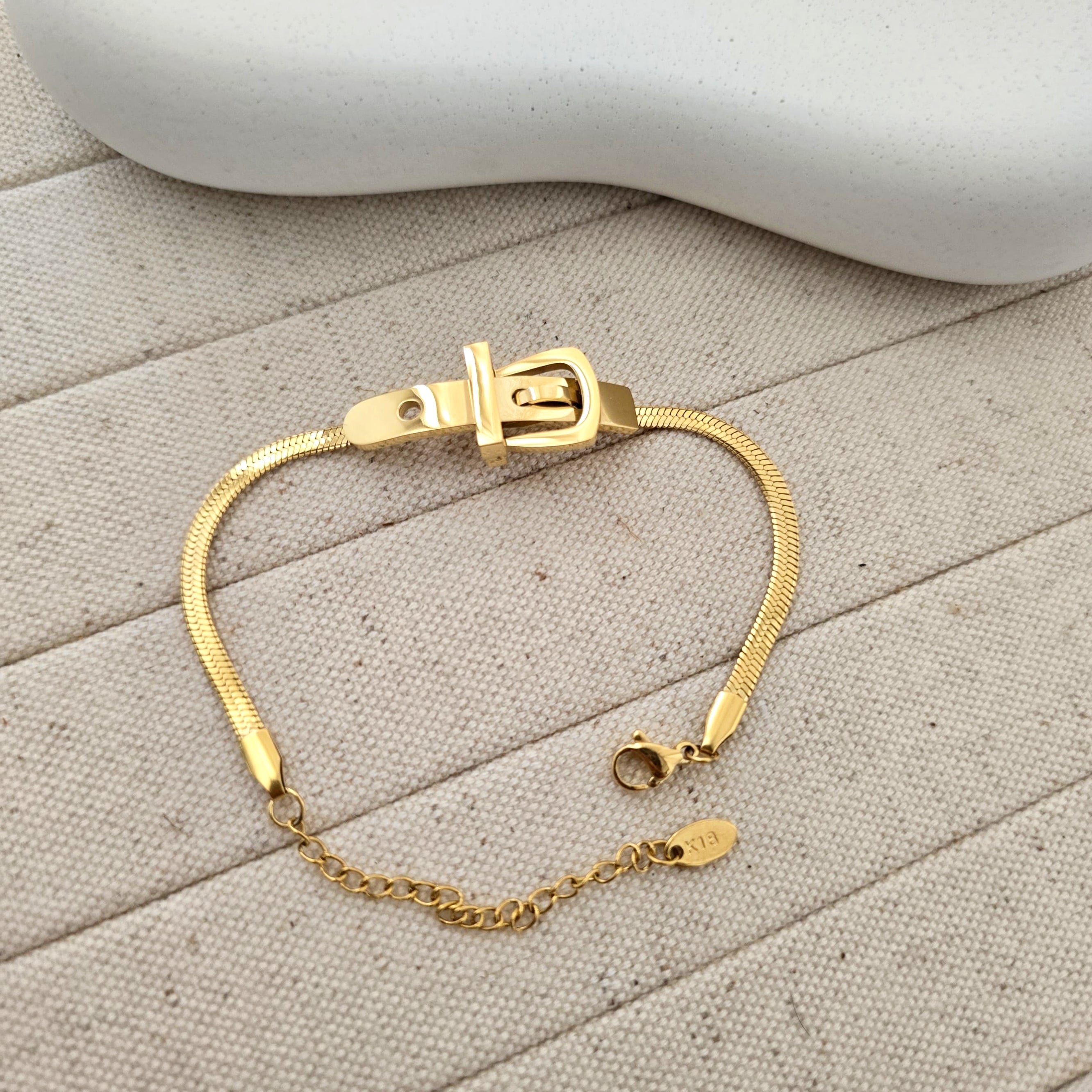 Buckle Chain Bracelet-1  taahirajewellery