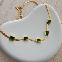 Green Geometric Gold Necklace-2  taahirajewellery