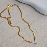 Dainty V Shape Snake Necklace - Pearl