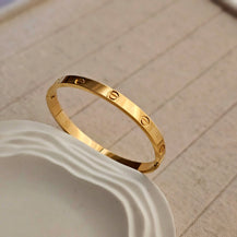 Ella Bangle Bracelet-1  taahirajewellery