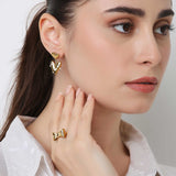 Selvie Pearl Heart Earrings