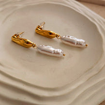 Edie Baroque Pearl Earrings-4  taahirajewellery