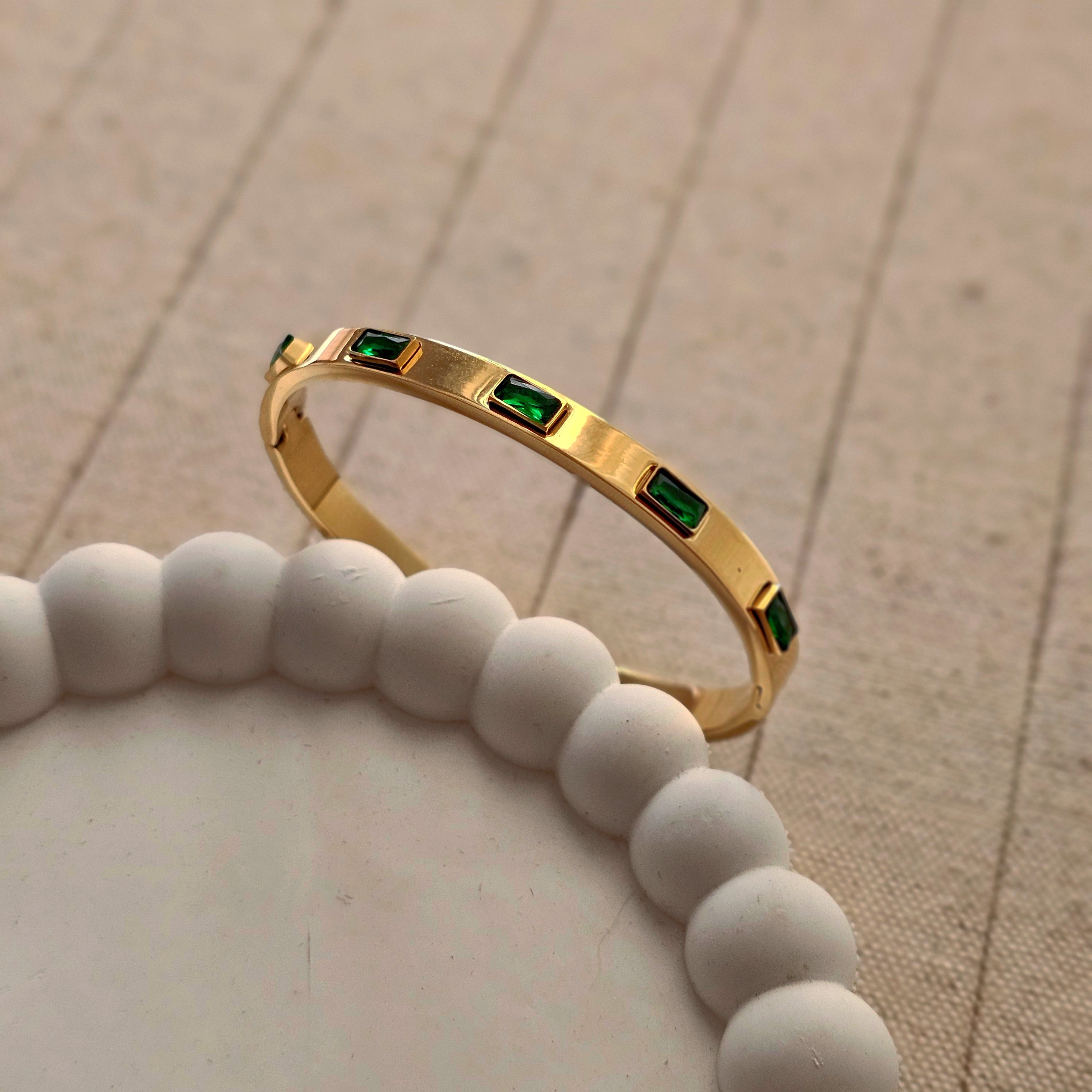 Tessa Green Stone Bracelet-1  taahirajewellery