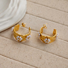 Teo Pearl Hoop Earrings-3  taahirajewellery