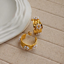 Teo Pearl Hoop Earrings-1  taahirajewellery