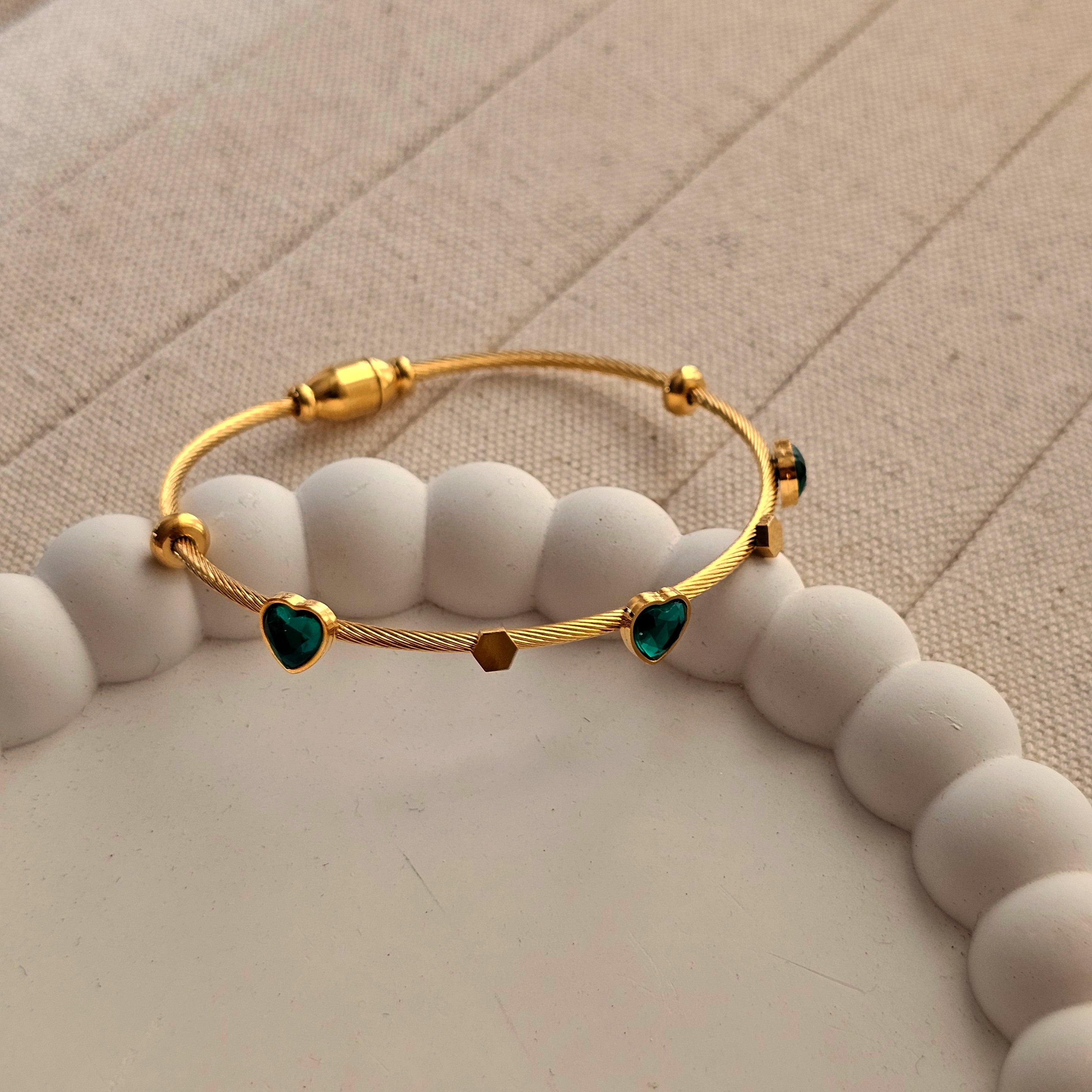 Tiny Heart Magnetic Bangle Bracelet-1  taahirajewellery