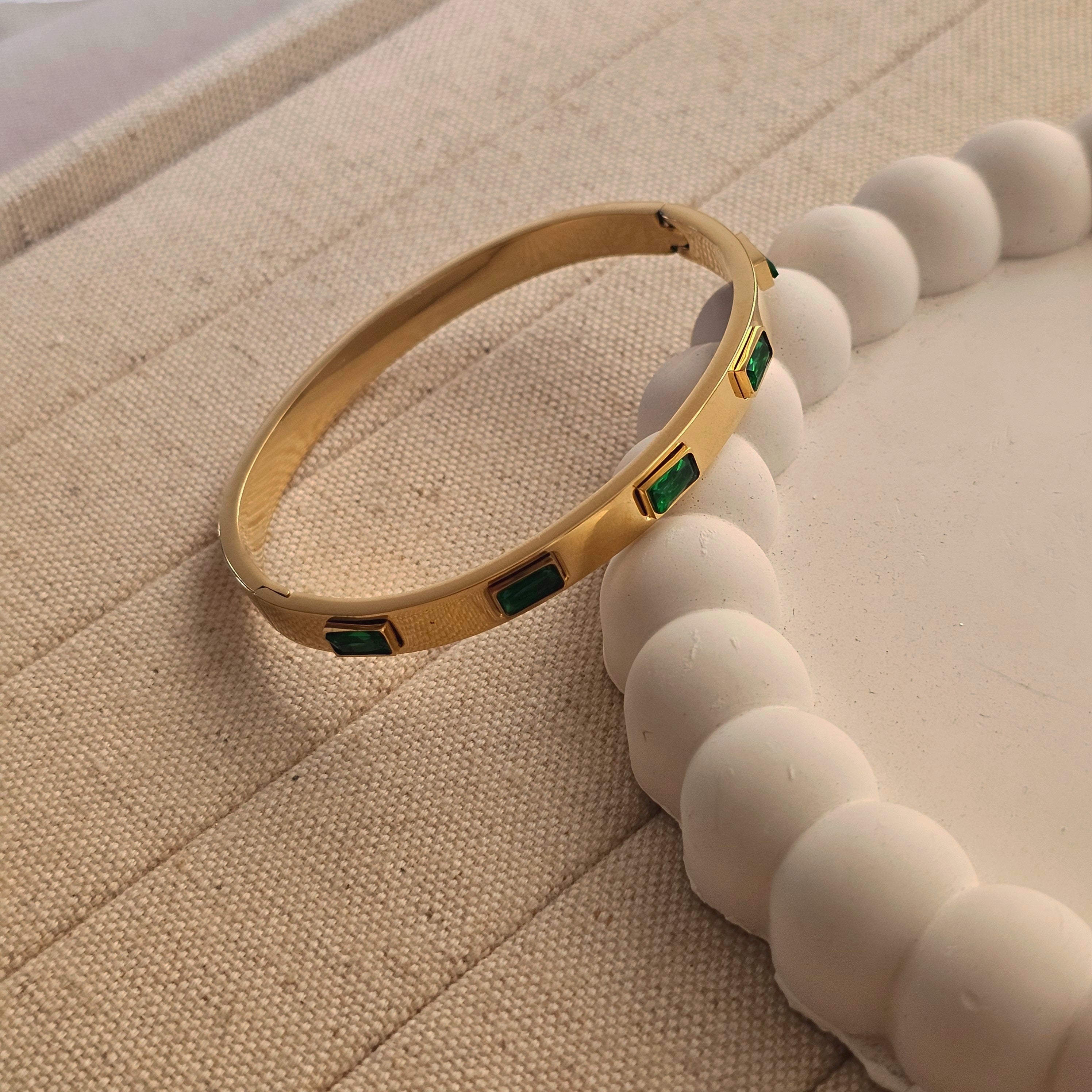 Tessa Green Stone Bracelet-2  taahirajewellery