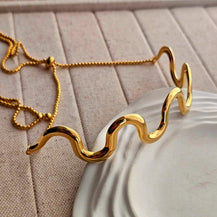 Spiral Adjustable Choker Necklace-3  taahirajewellery