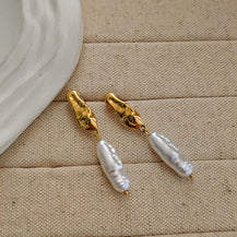 Edie Baroque Pearl Earrings-3  taahirajewellery